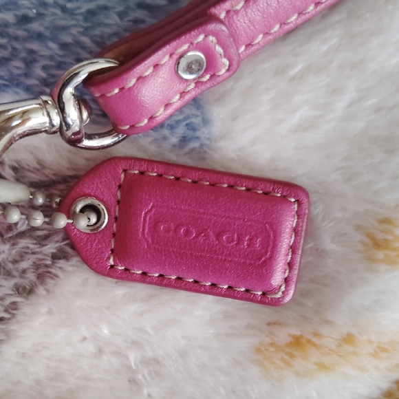 COACH Pink Wristlet Clutch - Picture 2 of 3